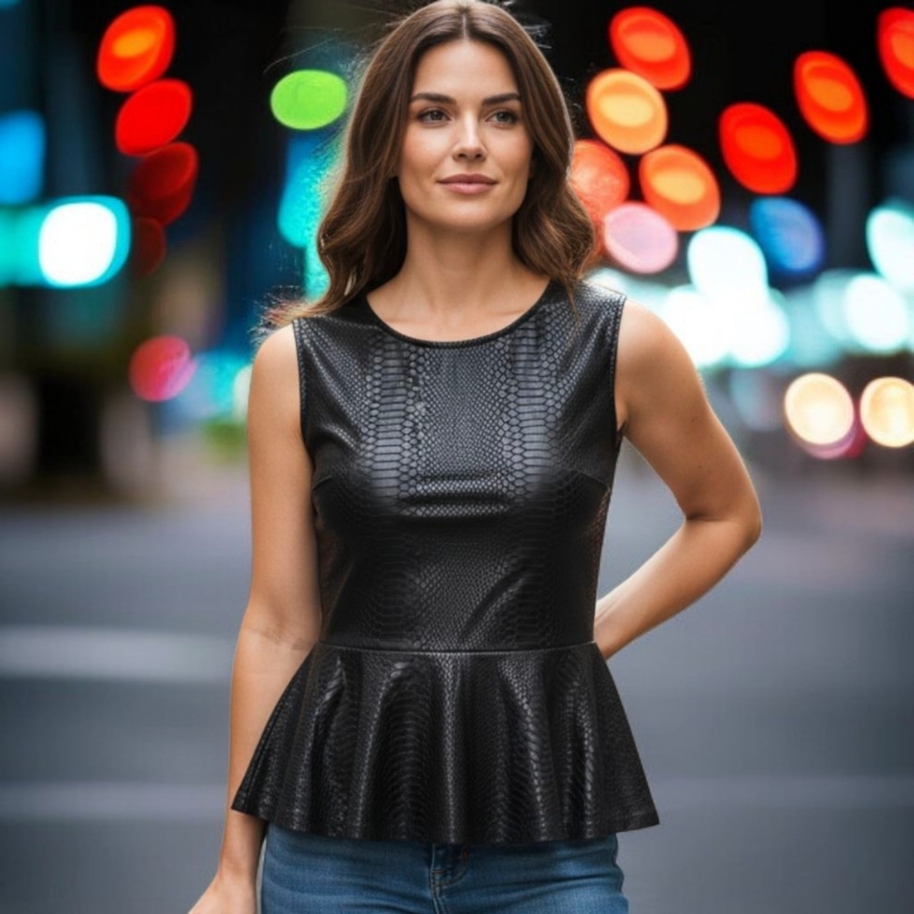 Y2K Faux Leather Peplum Top Sz S Witchy Embossed Zips Office Siren‎ Corpcore